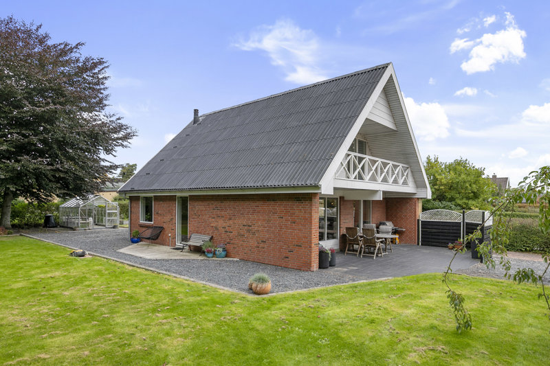 Property image number 2