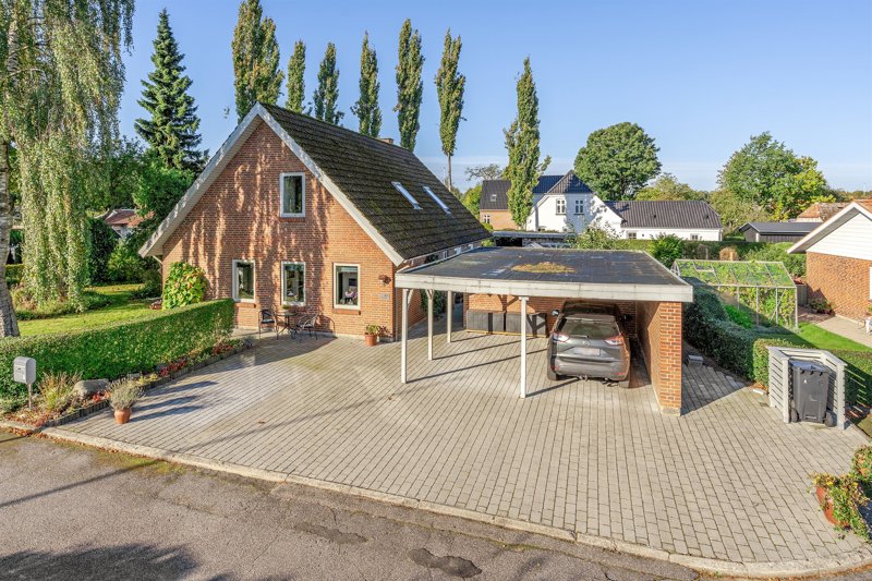 Property image number 1