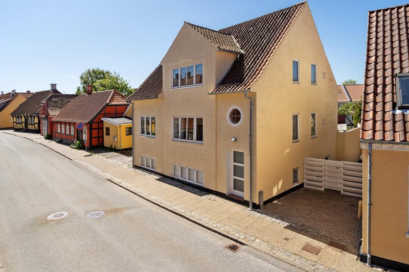 Property image number 1