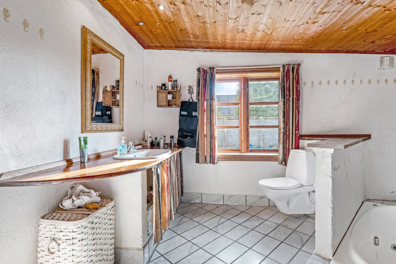 Property image number 8