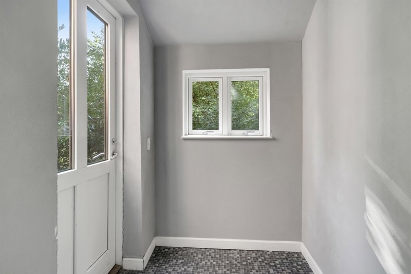 Property image number 3