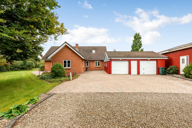 Property image number 2