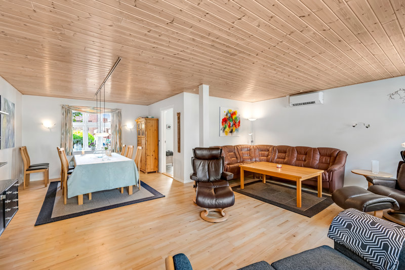 Property image number 8