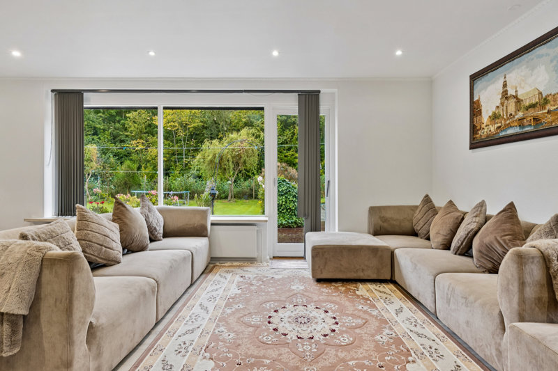 Property image number 8