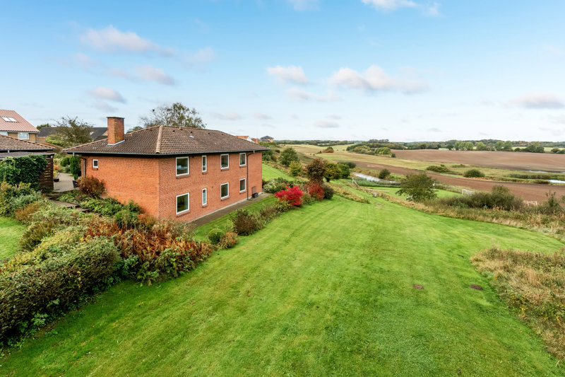 Property image number 3