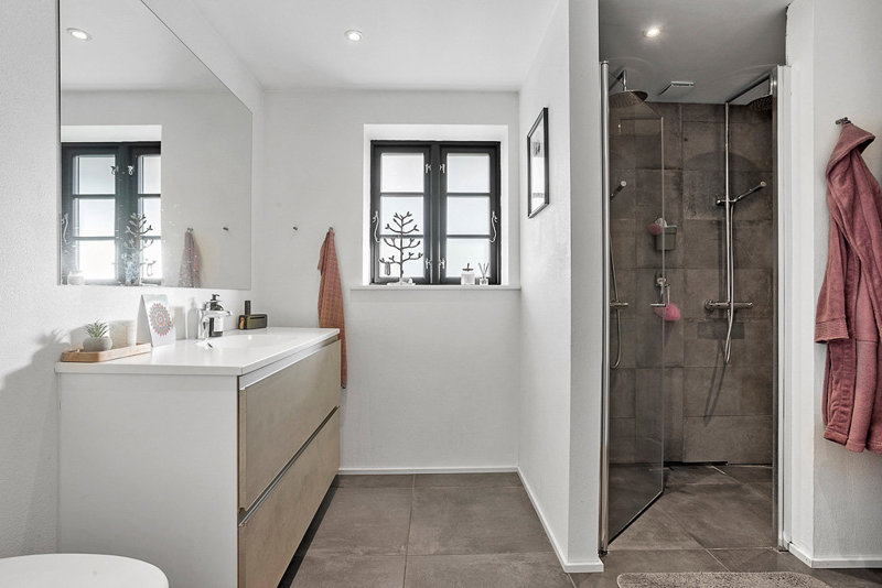 Property image number 8