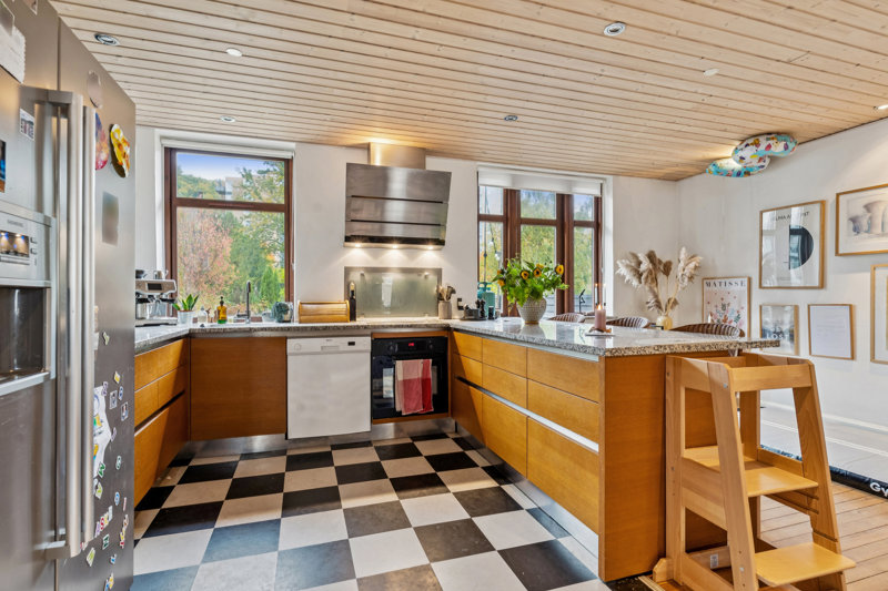 Property image number 6