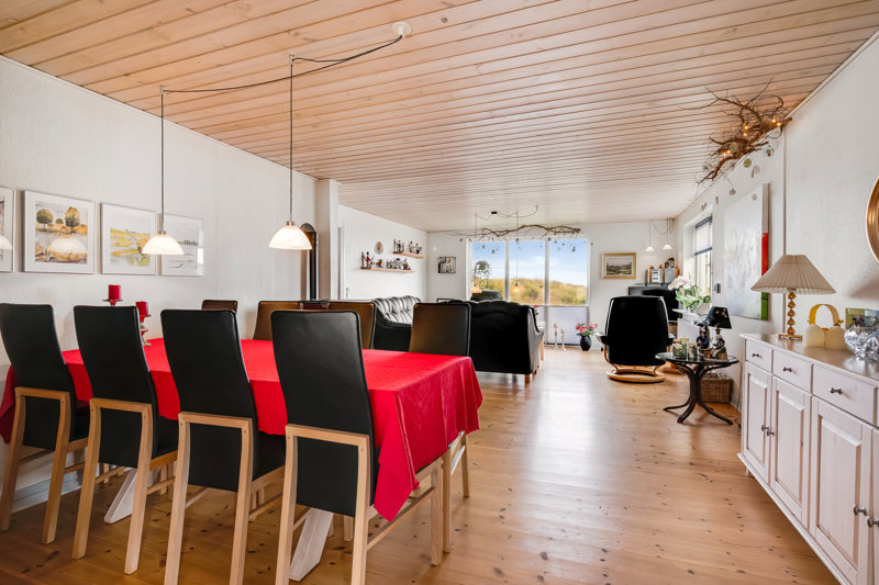 Property image number 8