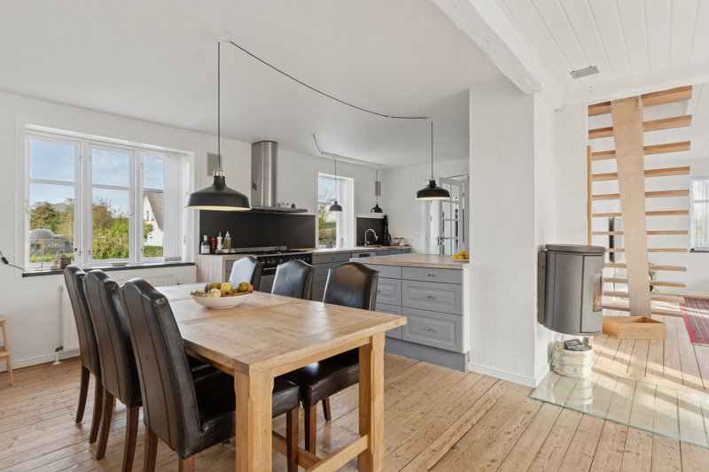 Property image number 3