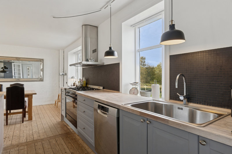 Property image number 8
