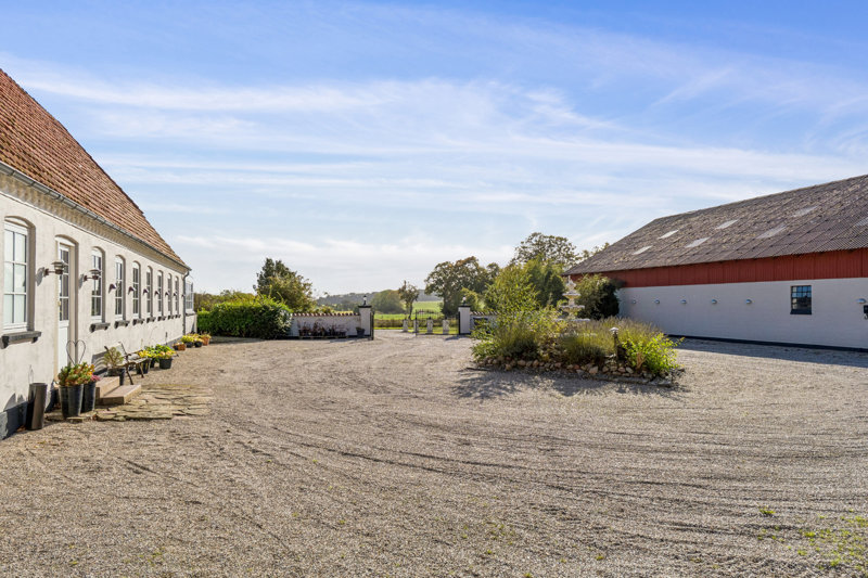 Property image number 3