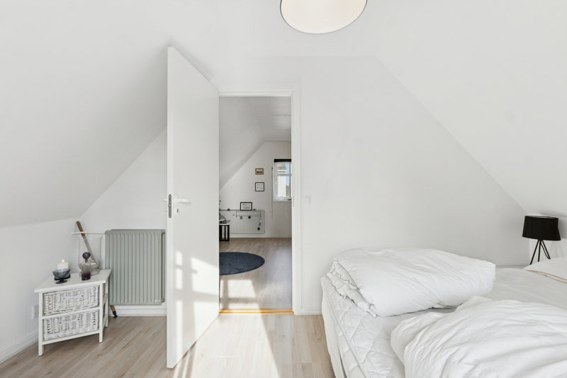 toggle-gallery-image