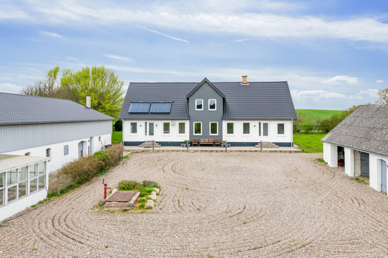 Property image number 1