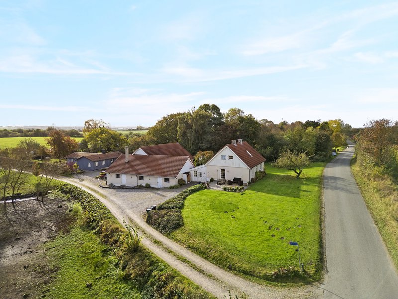 Property image number 3