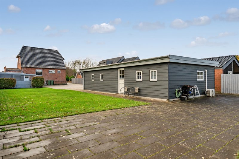 Property image number 3