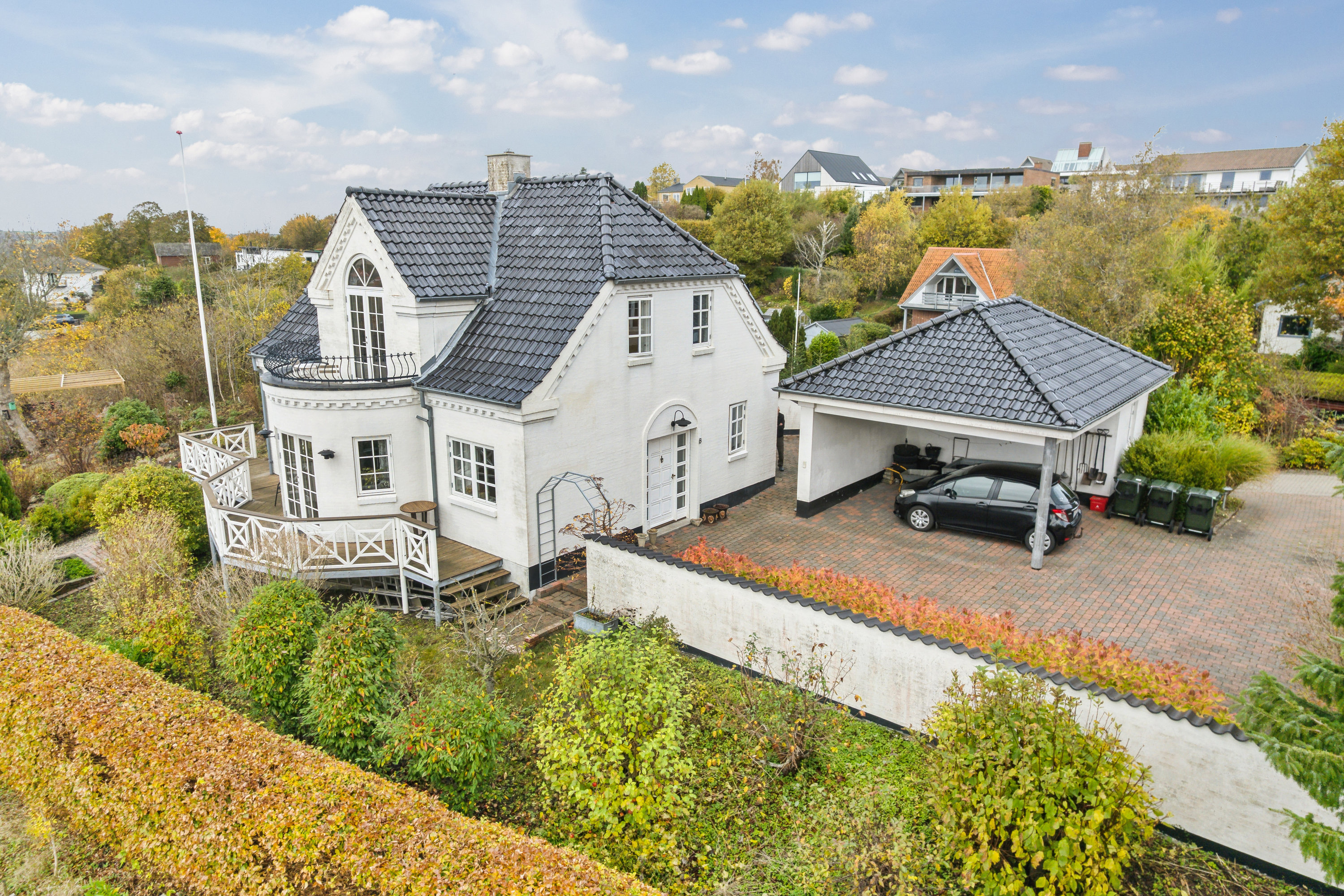 Куќа, 145 m², плац 1283 m²