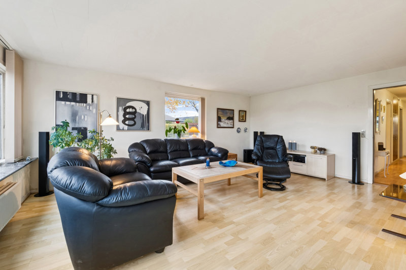 Property image number 9