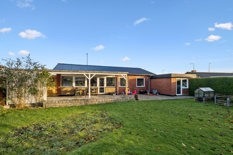 Property image number 1