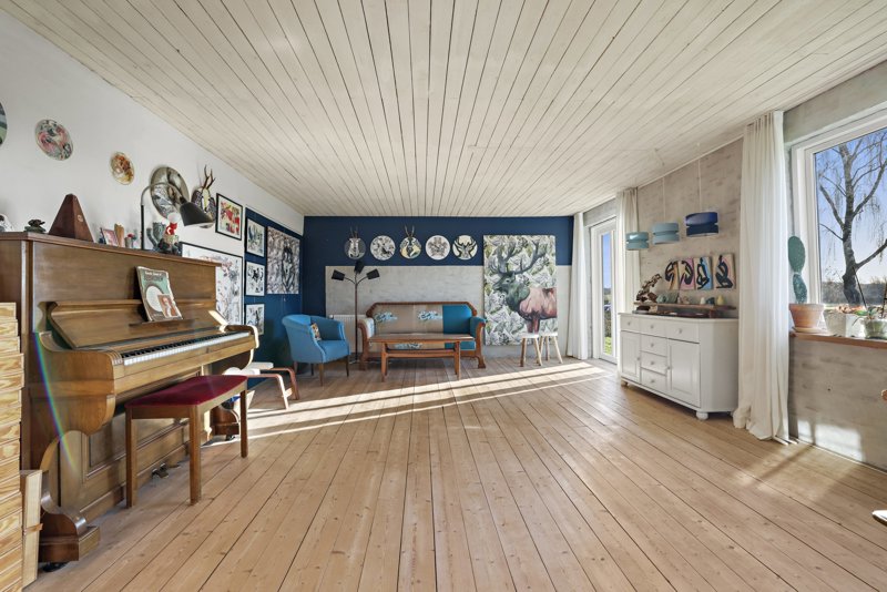 Property image number 8
