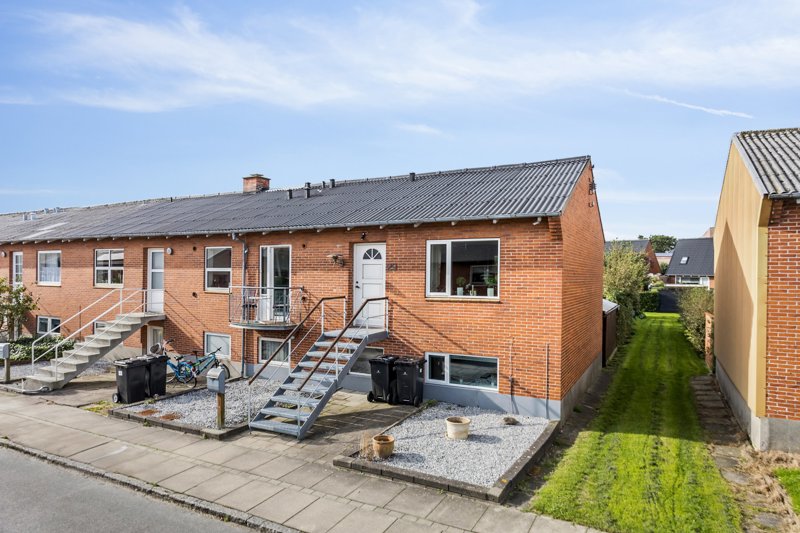 Property image number 1
