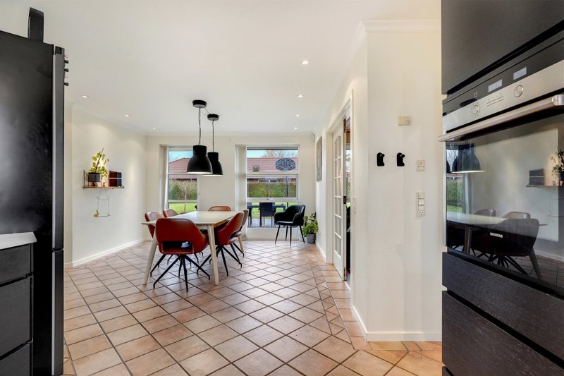 Property image number 9