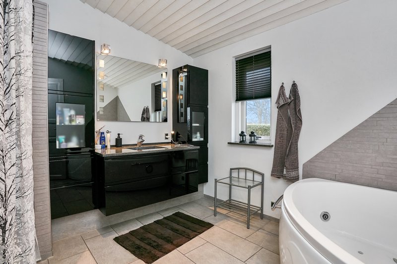 Property image number 11