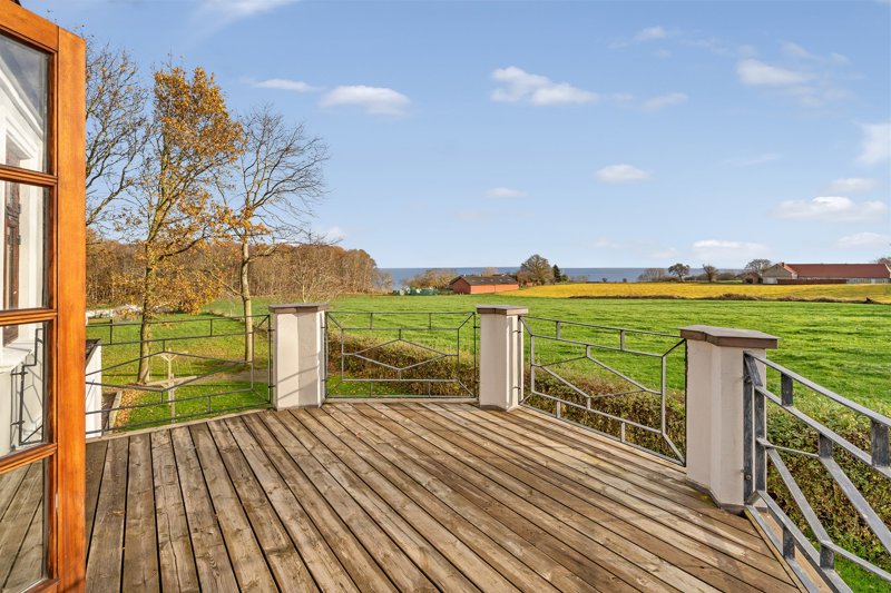 Property image number 2