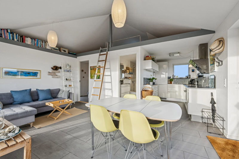toggle-gallery-image