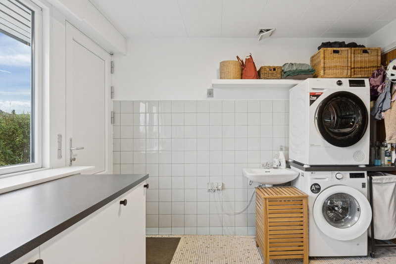 Property image number 3