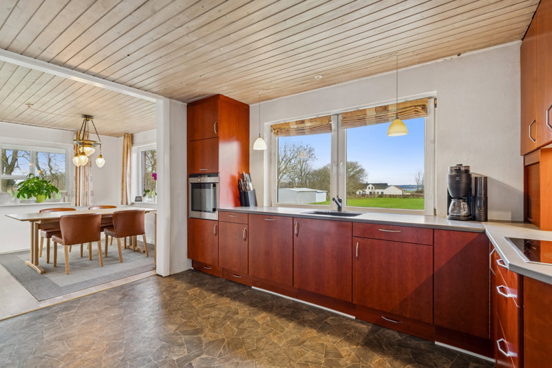 Property image number 3