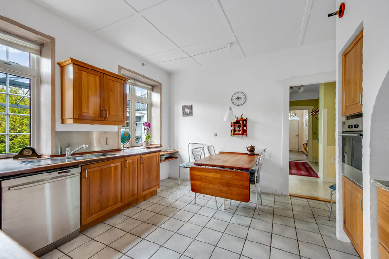 Property image number 8