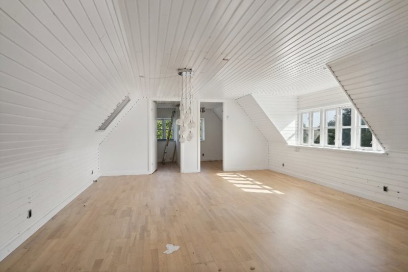 Property image number 6