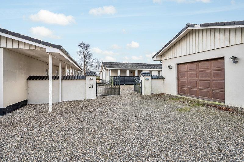 Property image number 2
