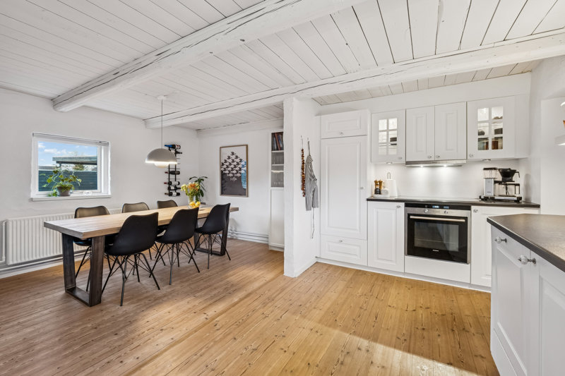 Property image number 8