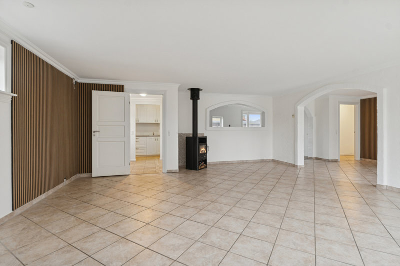Property image number 3