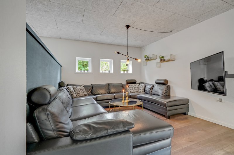 Property image number 8