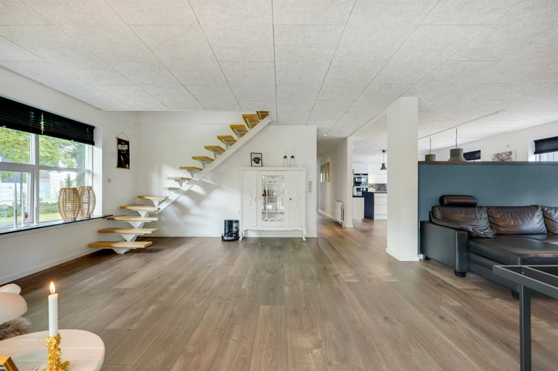 Property image number 11