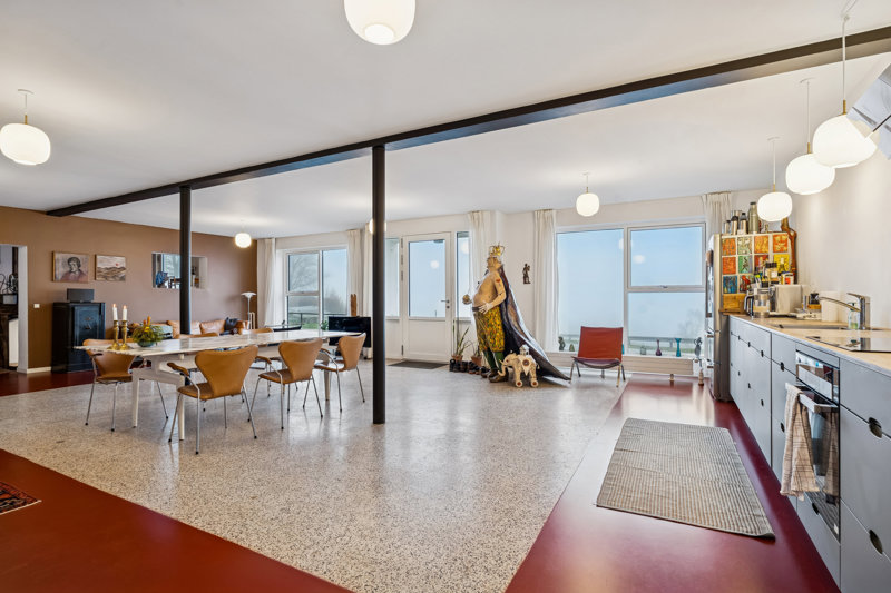 Property image number 3