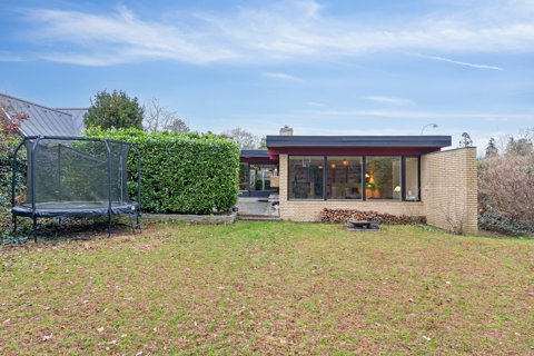 Indbydende og præsentabel villa med masser af god plads!