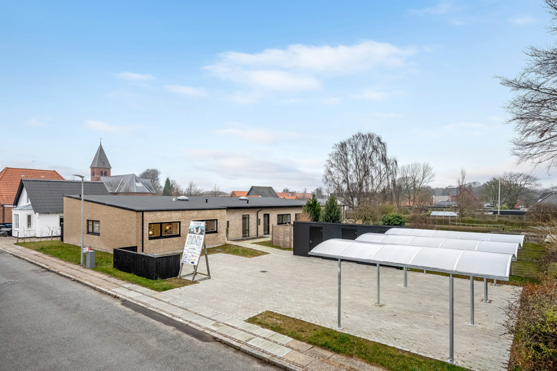 Property image number 2