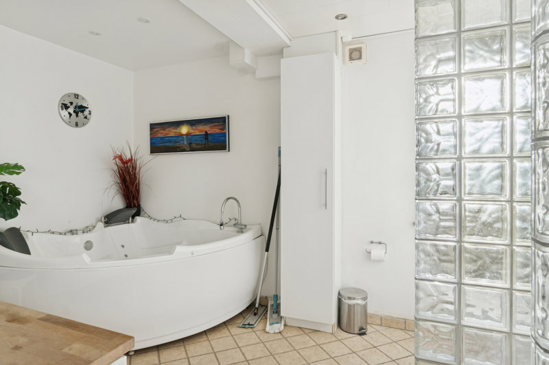 Property image number 9