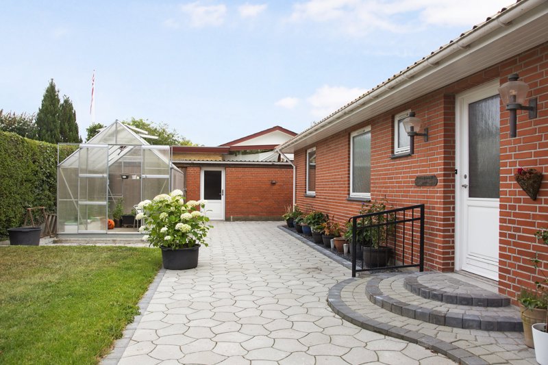 Property image number 1