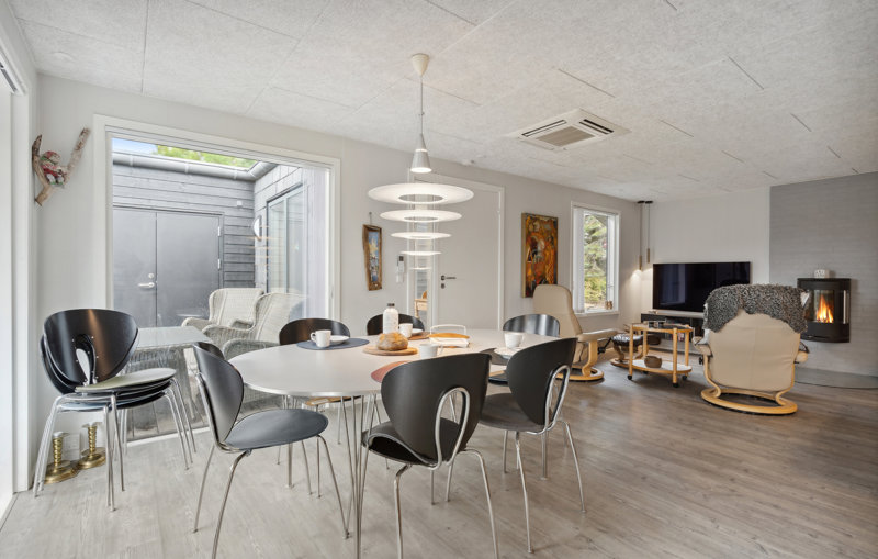 Property image number 8