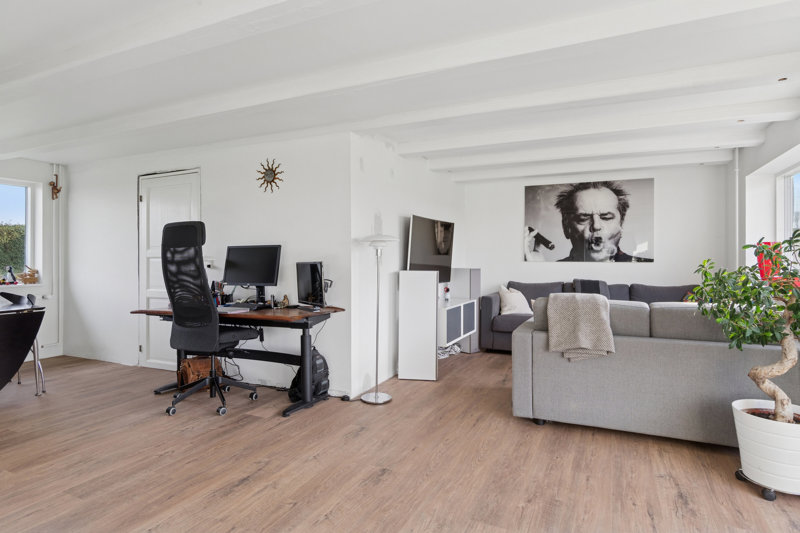 Property image number 8