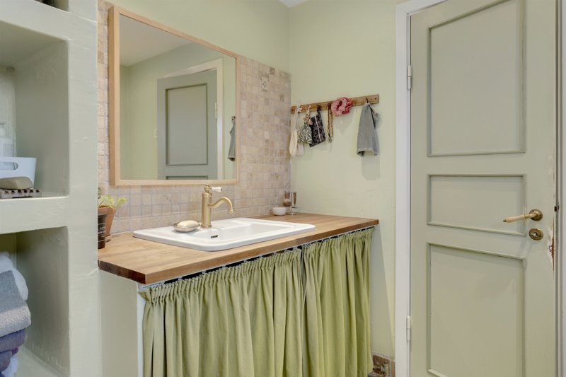 Property image number 8