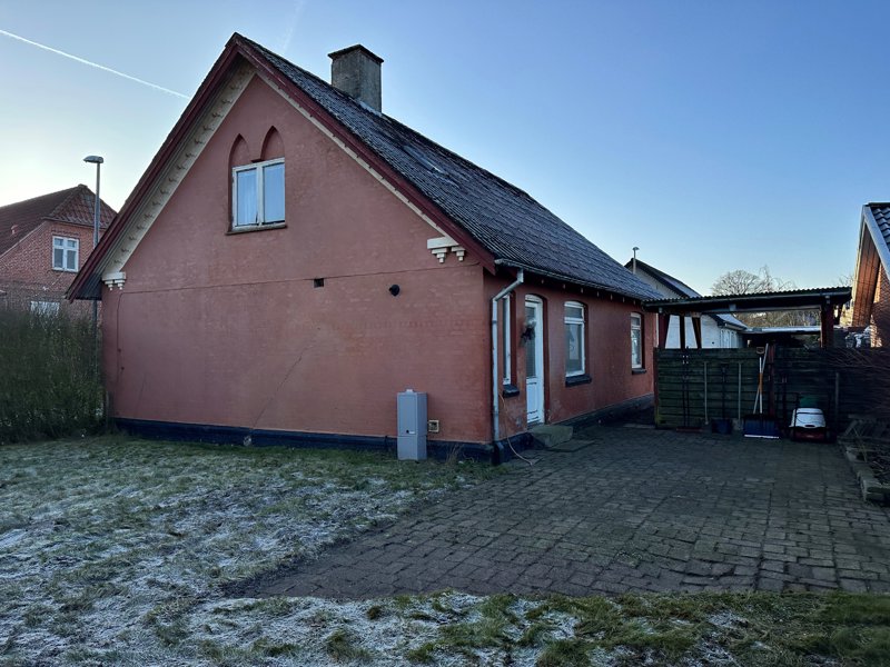 Property image number 3
