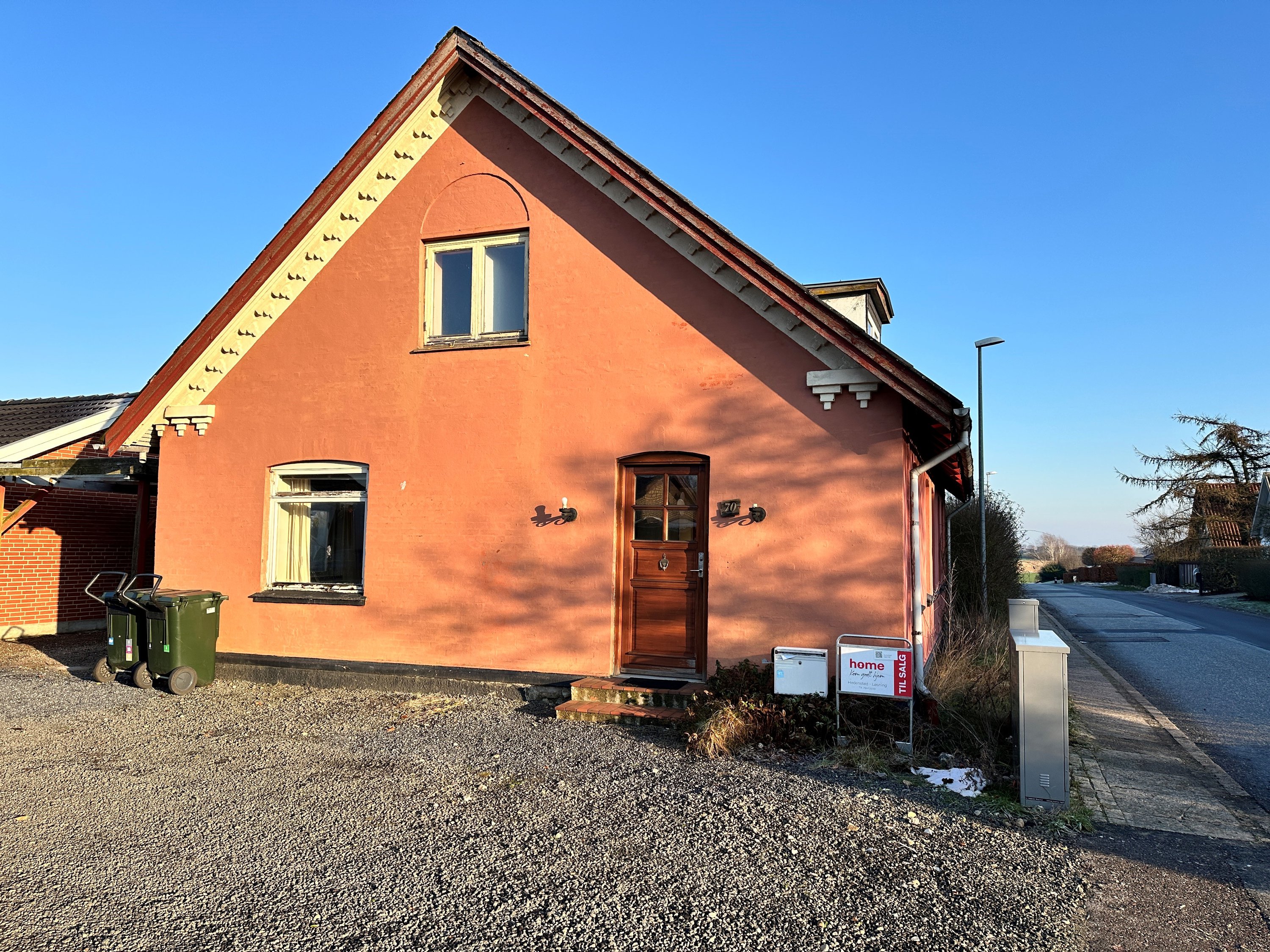 Villa på Højmarksvej 70 8723 Løsning.