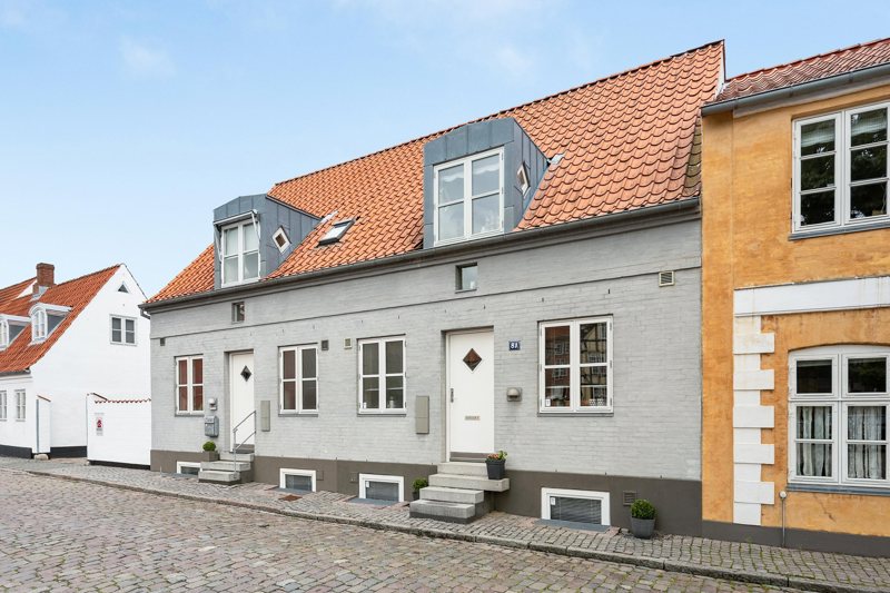 Property image number 1
