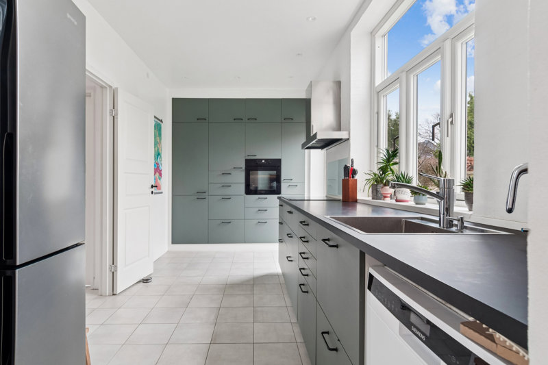 Property image number 2