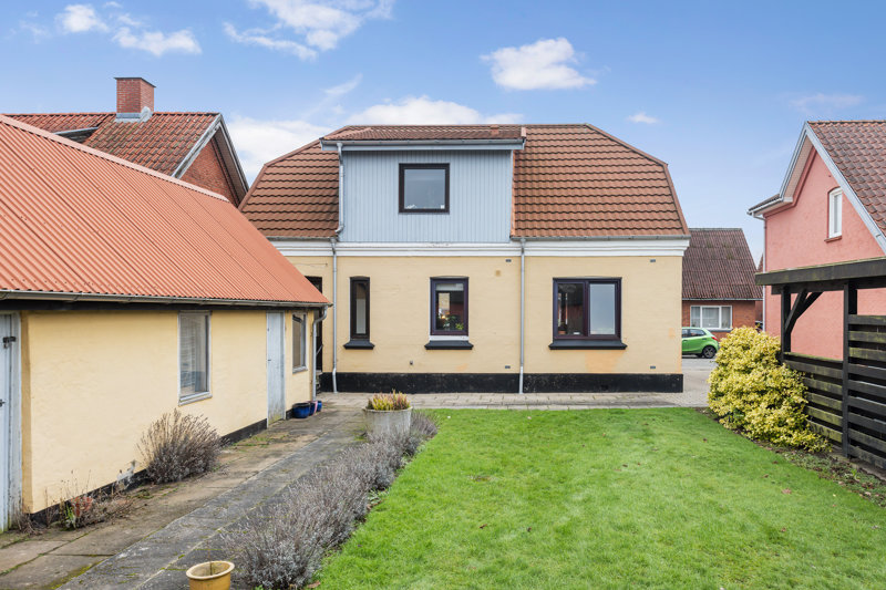 Property image number 2